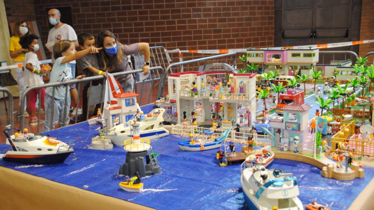 Un dels diorames exposats al Palau d’Anglesola.