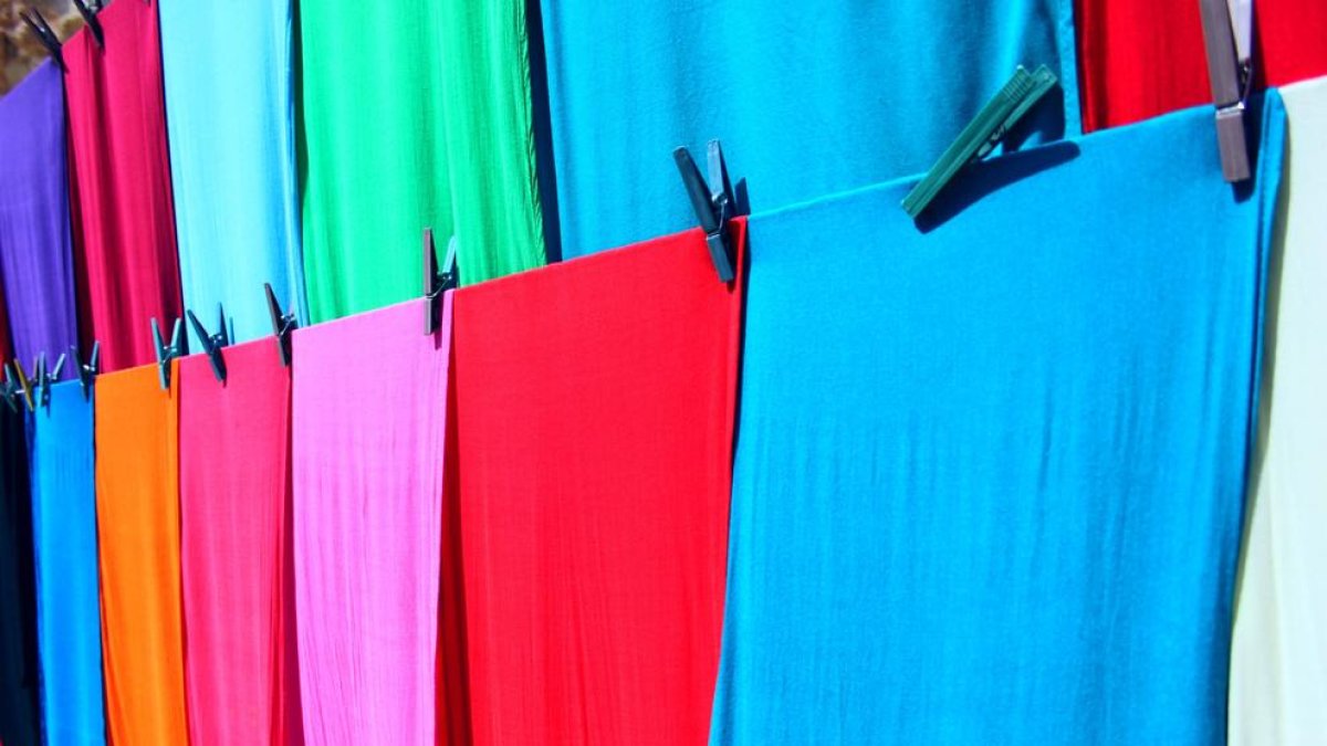 Cinco trucos para secar tu ropa más rápido