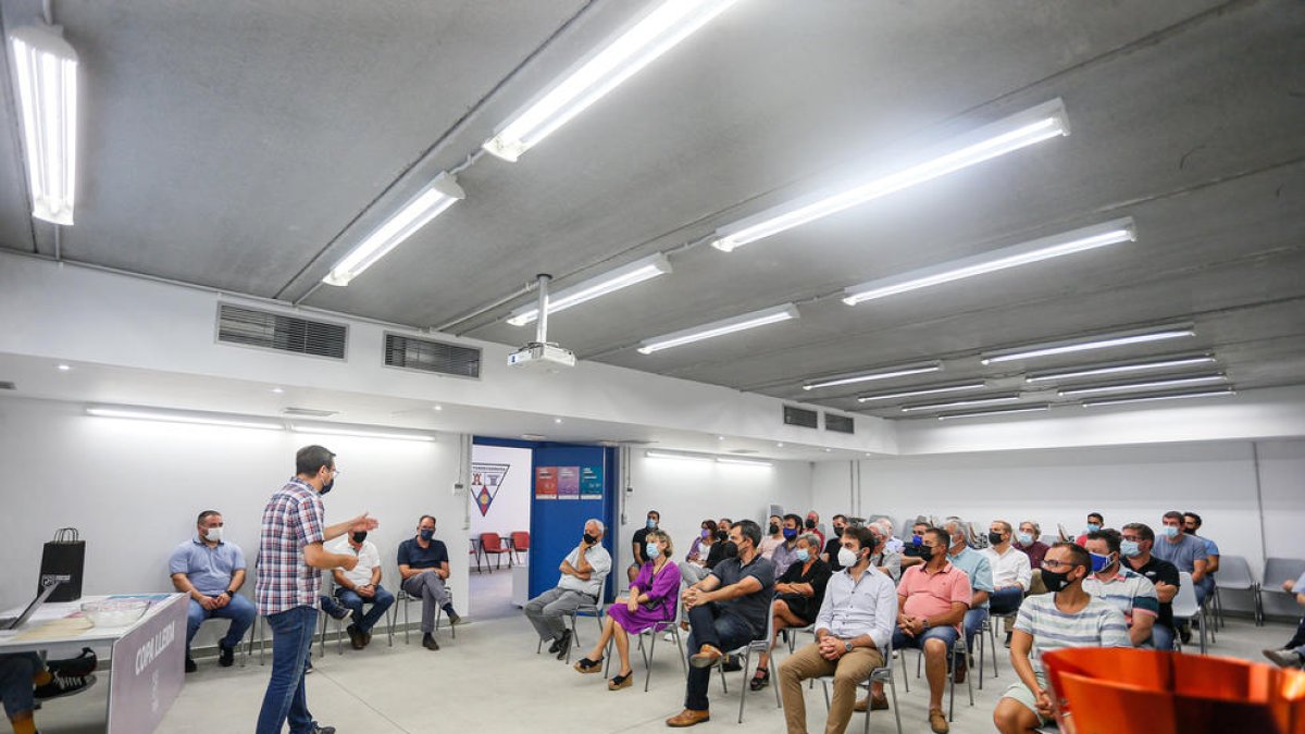 El sorteo de la Copa Lleida y la Copa Pirineus se llevó a cabo en el Complex Esportiu Antoni Palau.