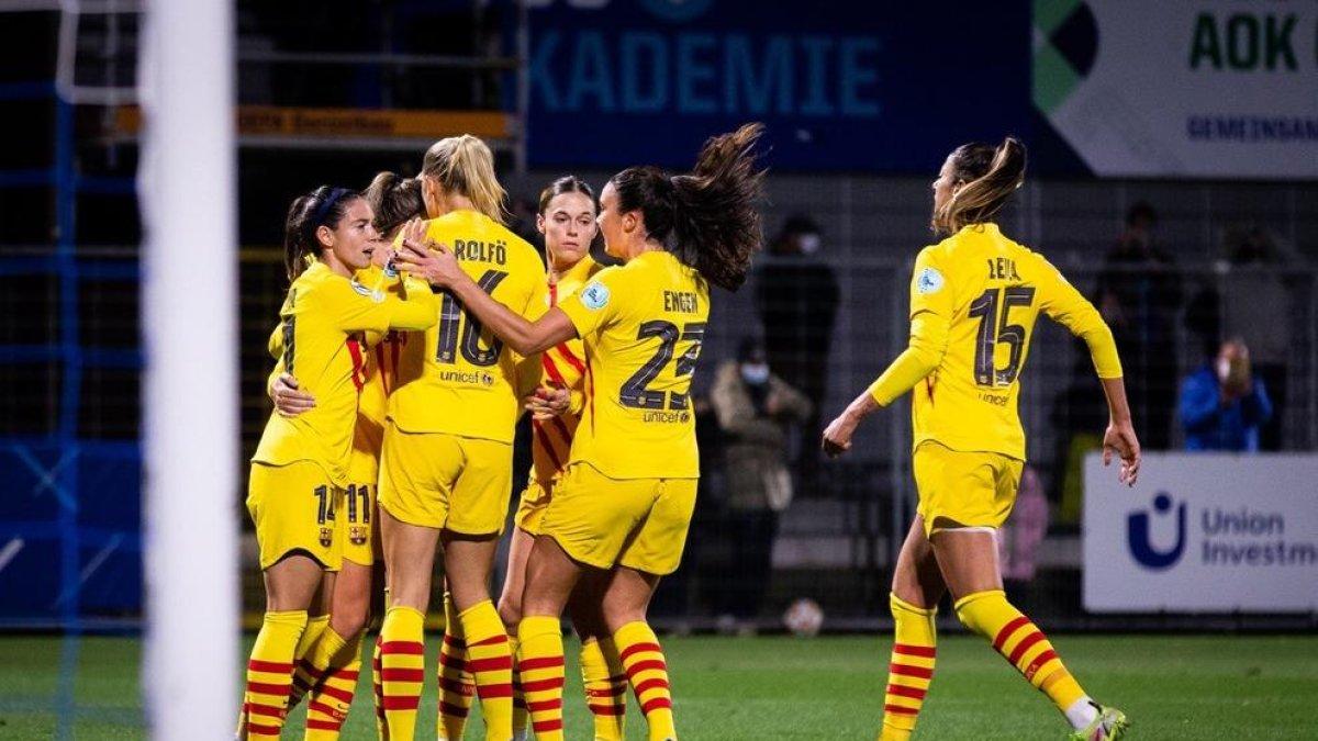 Les jugadores del Barça celebren el tercer gol a Alemanya.