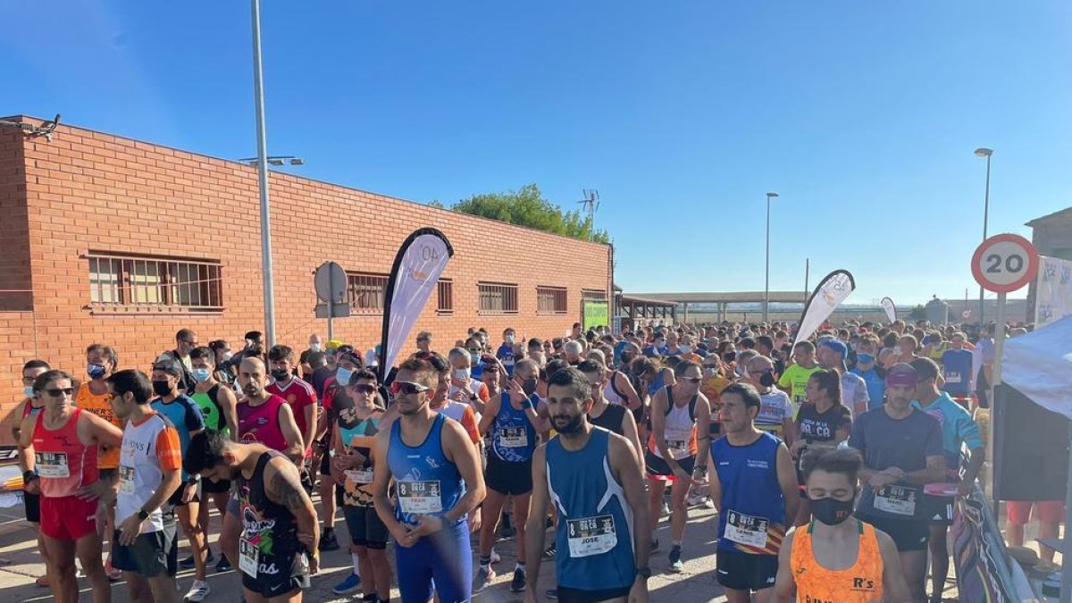 Cerca de 250 participantes reunió ayer la octava edición de la Cursa de la Vaca de Vallfogona.