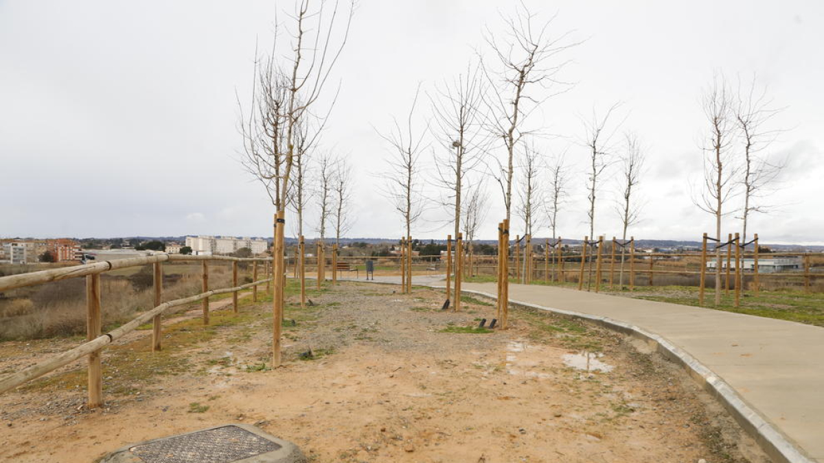 L’estat d’un dels miradors inacabats del Secà, ahir.