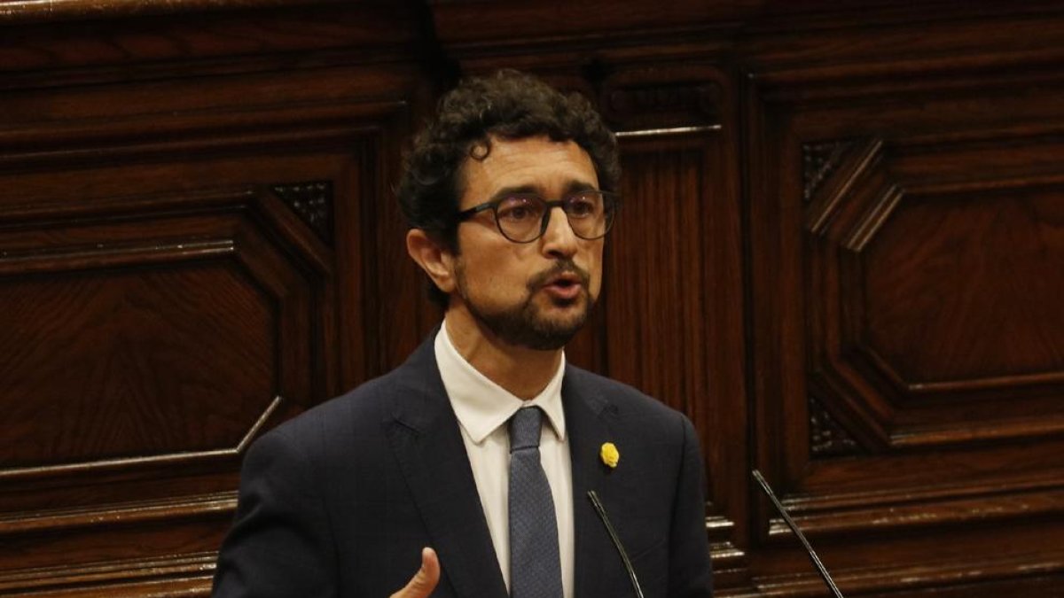 Los dos candidatos de JxCat, Damià Calvet y Laura Borràs.