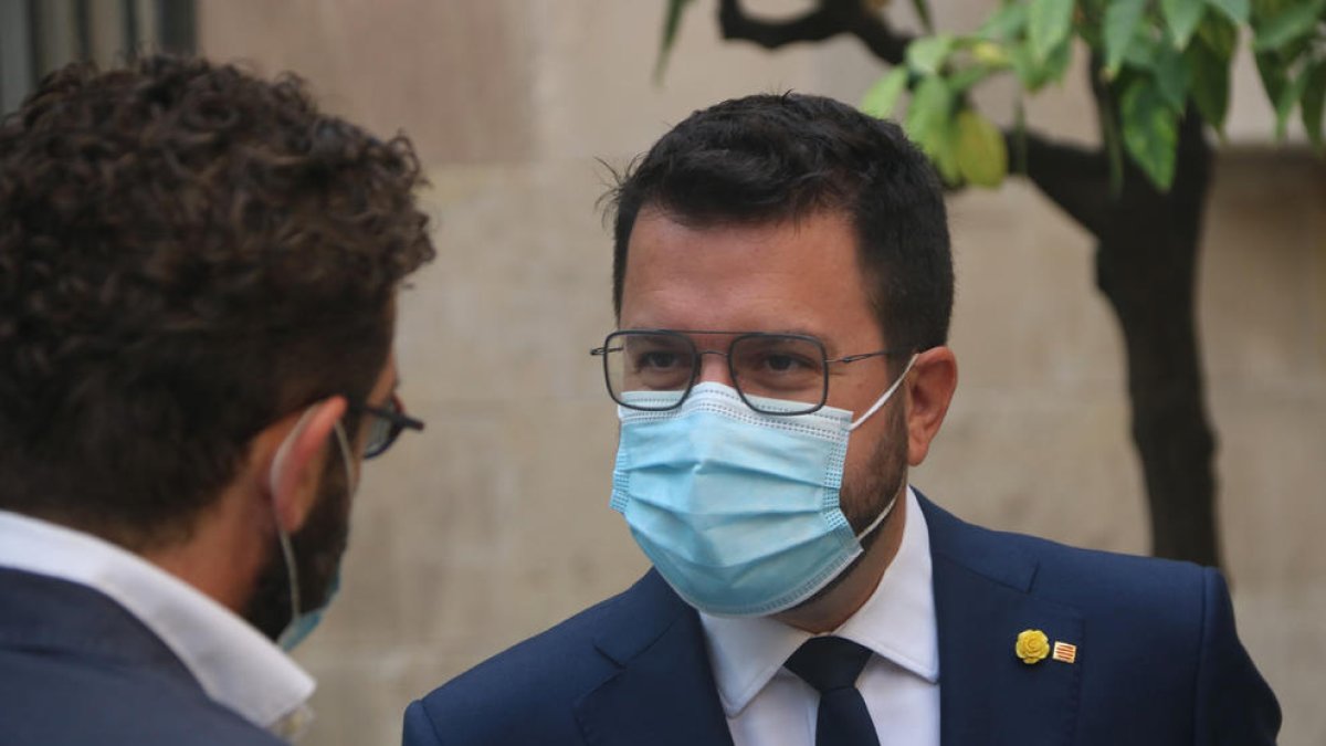 El president de la Generalitat, Pere Aragonès, poc abans de començar l’entrevista.