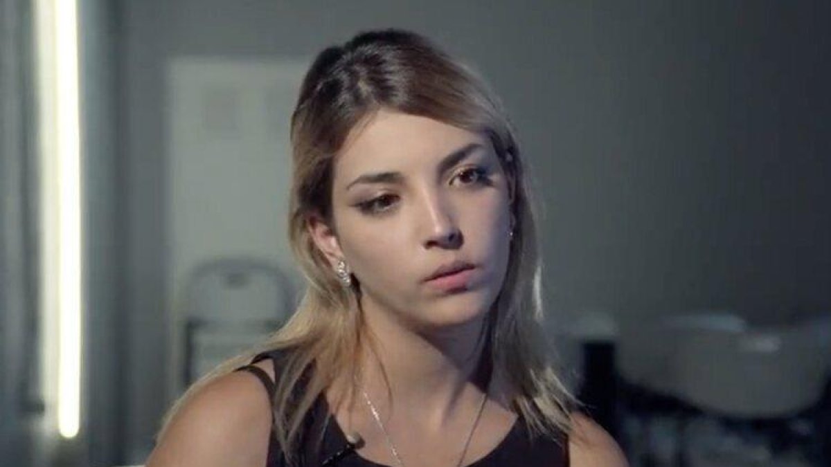 Isabel Peralta, reconocida falangista, en el vídeo promocional.