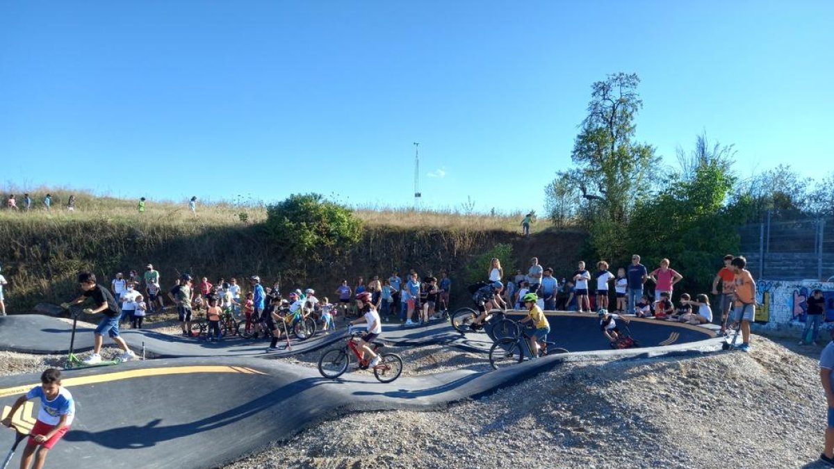 Tremp inaugura un circuito para ciclistas, patinadores y skaters