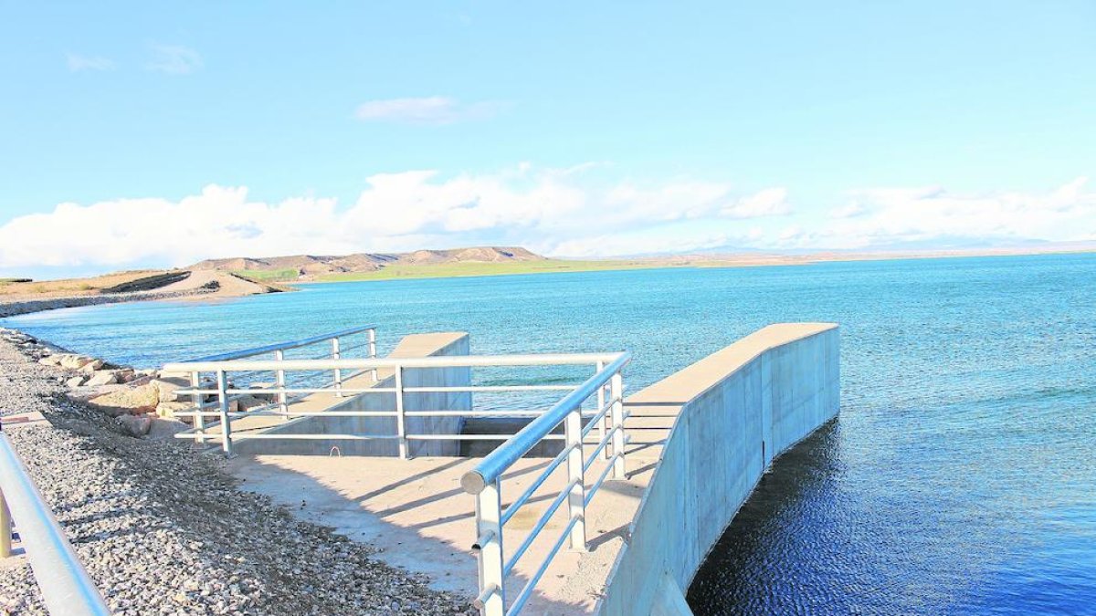 El pantà de Sant Salvador, que va substituir el de Saidí.