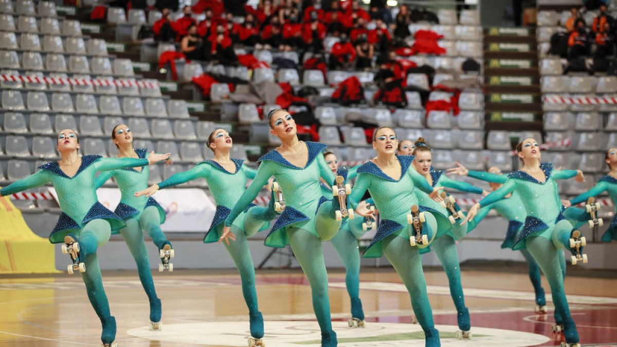 Un dels grups que van competir al Barris Nord en el recent Campionat d’Espanya.