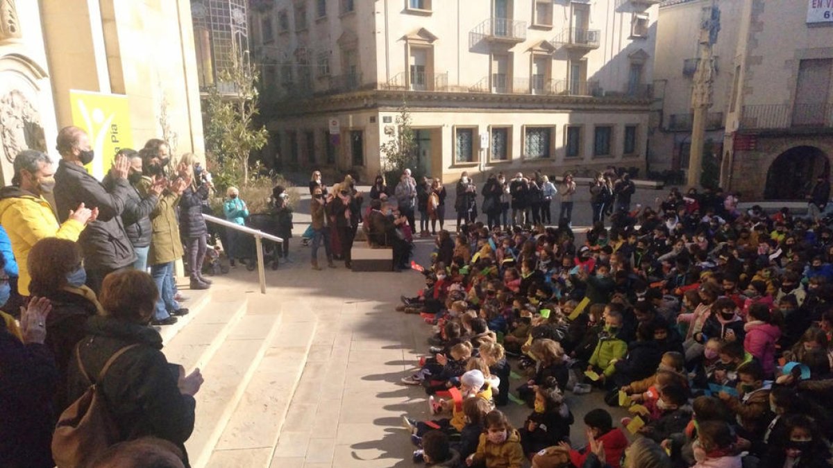 Una escuela de Tàrrega recauda 1.100 kilos de productos para Càritas