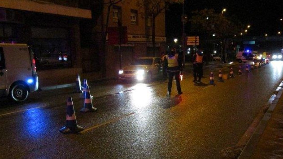 Accidente entre dos vehículos en Lleida ciudad con uno de los conductores positivo penal en alcoholemia