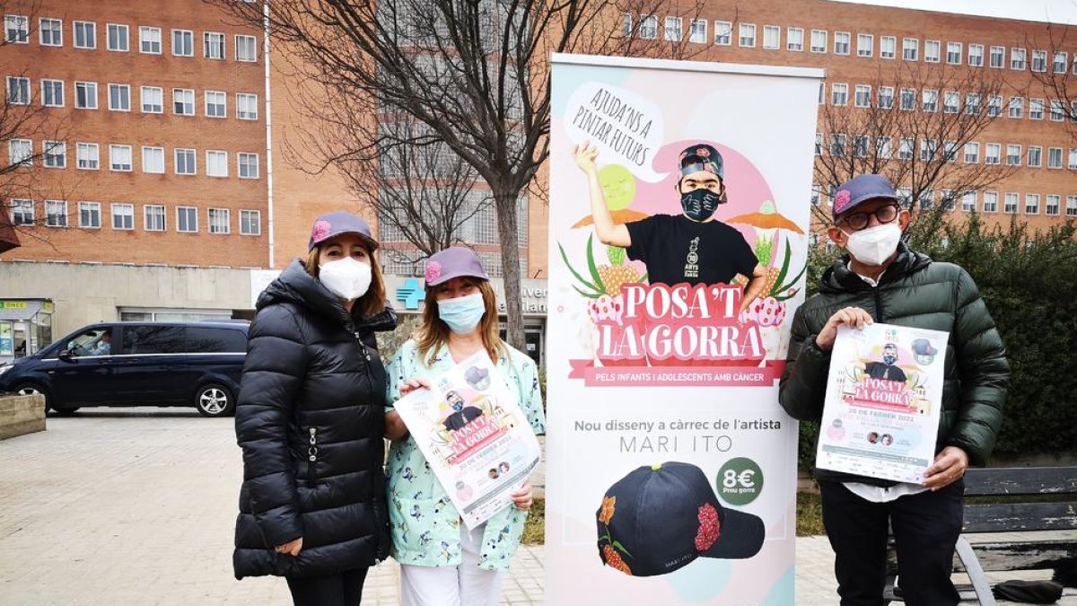 Representantes de Afanoc y del Hospital Arnau de Vilanova.