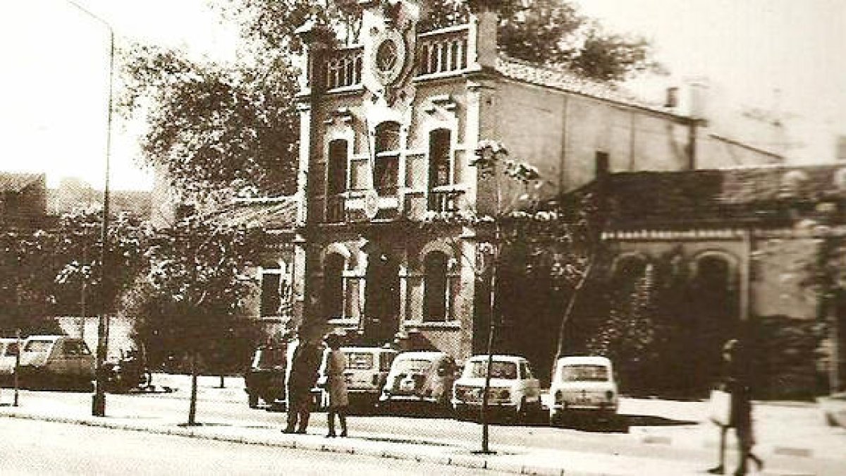 Dos plazas emblemáticas de Lleida