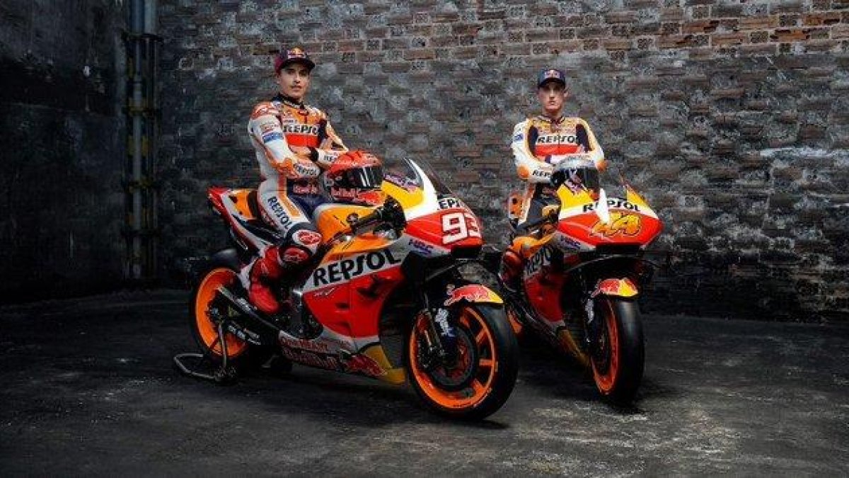 La presentación del equipo Repsol Honda de MotoGP, con Marc Màrquez y Pol Espargaró.