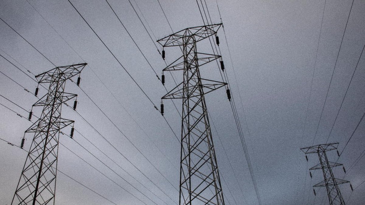 La baixada d’avui del preu de l’electricitat no impedeix que assoleixi el seu segon màxim històric.