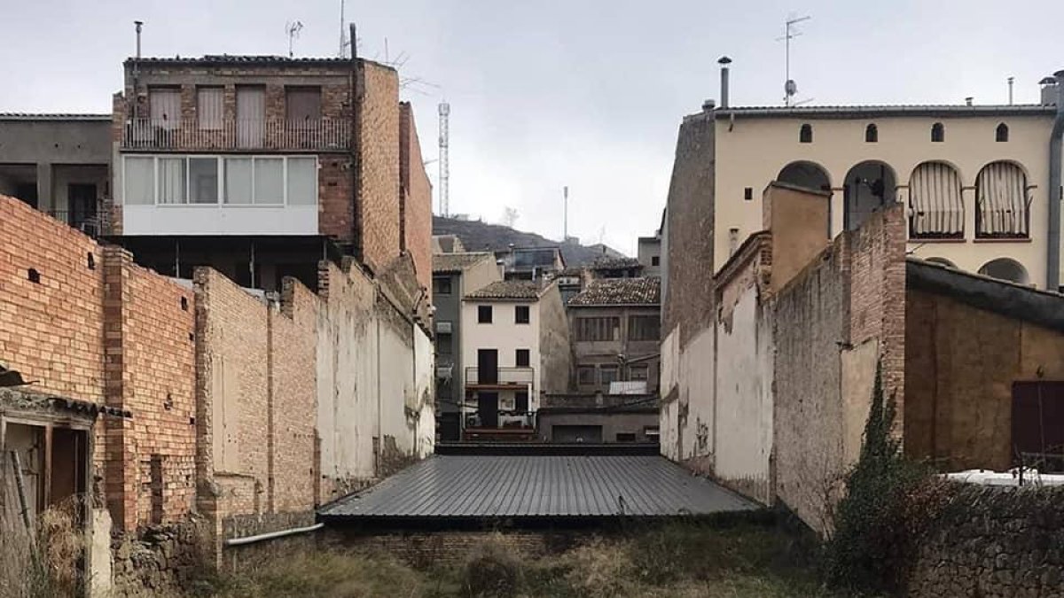 El solar, que té una superfície de 730 metres quadrats.