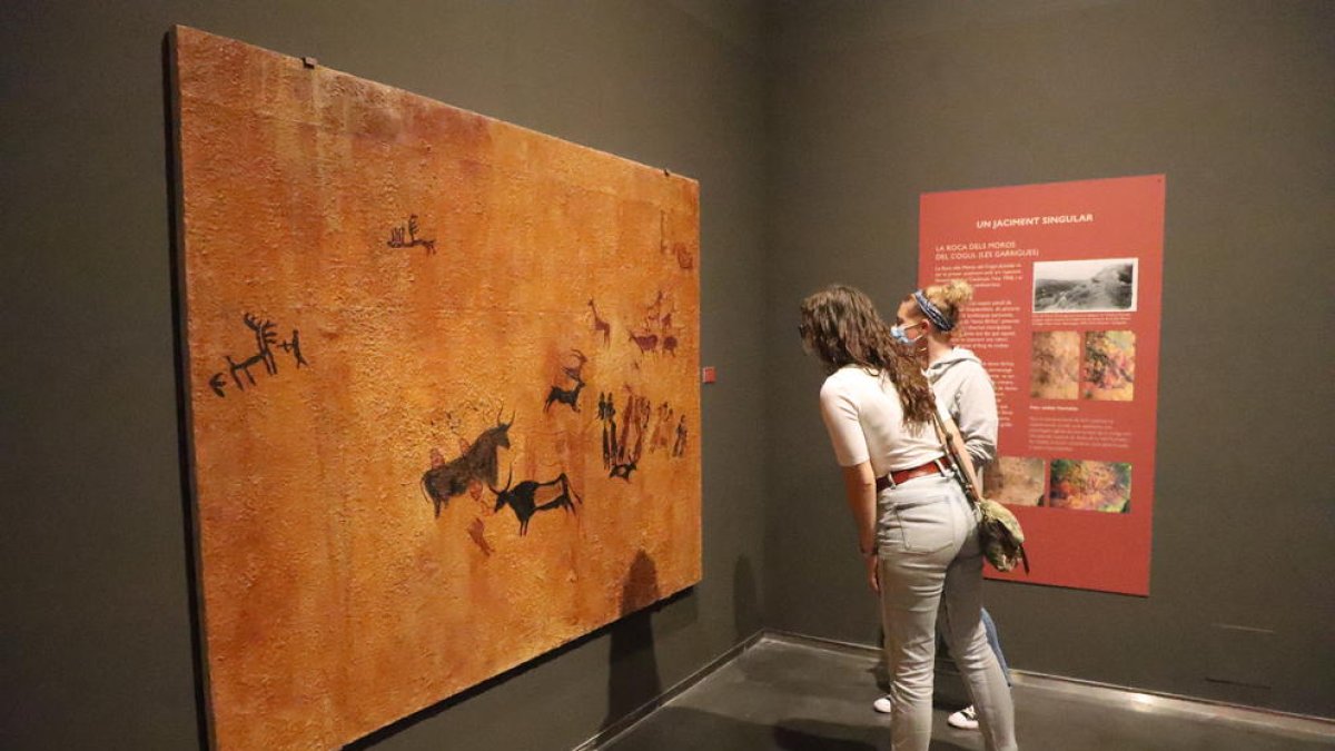‘Art primer’ cuenta con un apartado especial dedicado a las pinturas rupestres de El Cogul.