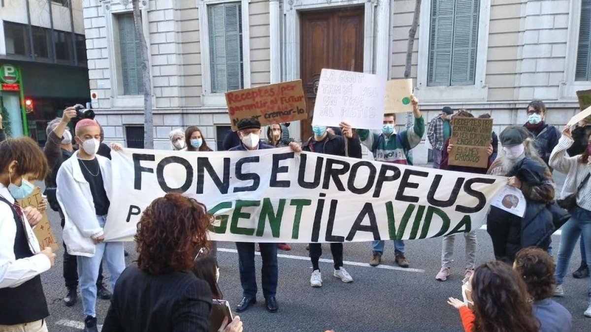 Protestes contra el repartiment “contaminant” dels fons europeus