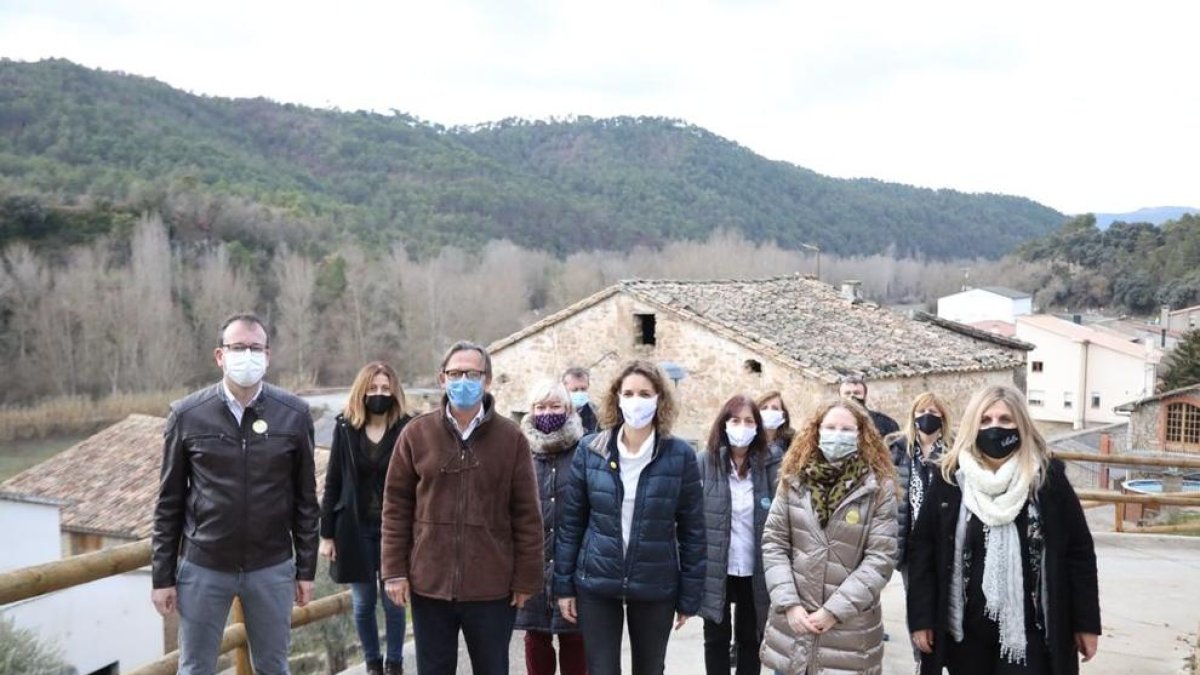 Chacón va visitar ahir Bassella, a l’Alt Urgell.