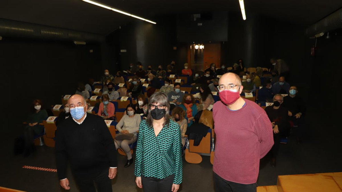 De izquierda a derecha, Josep Pau, Sandra Castro y Xavier Casals