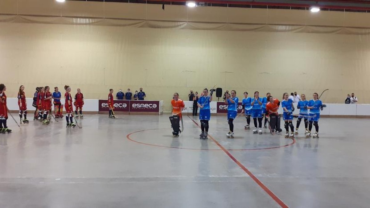 La selecció espanyola femenina guanya a Fraga