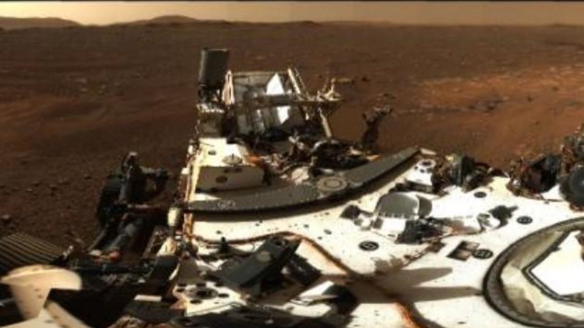 El rover Perseverance estrena cámara zoom HD con un panorama de 142 fotos de Marte