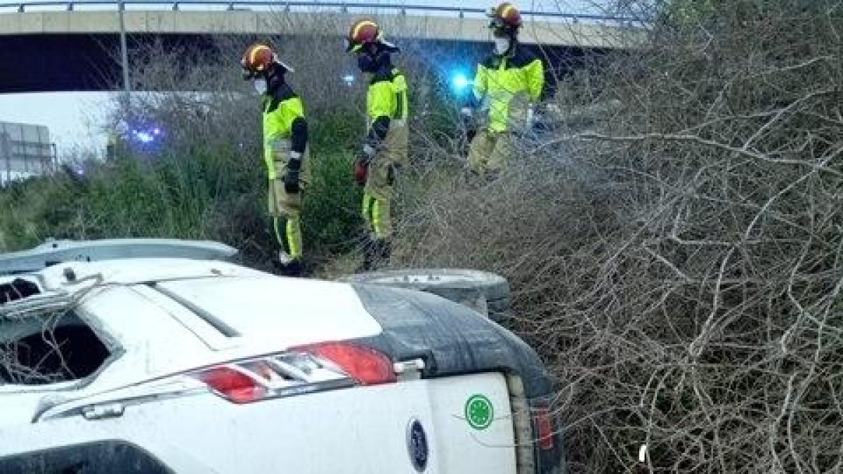 El nadó mort en un accident a Cartagena viatjava als braços de la copilot