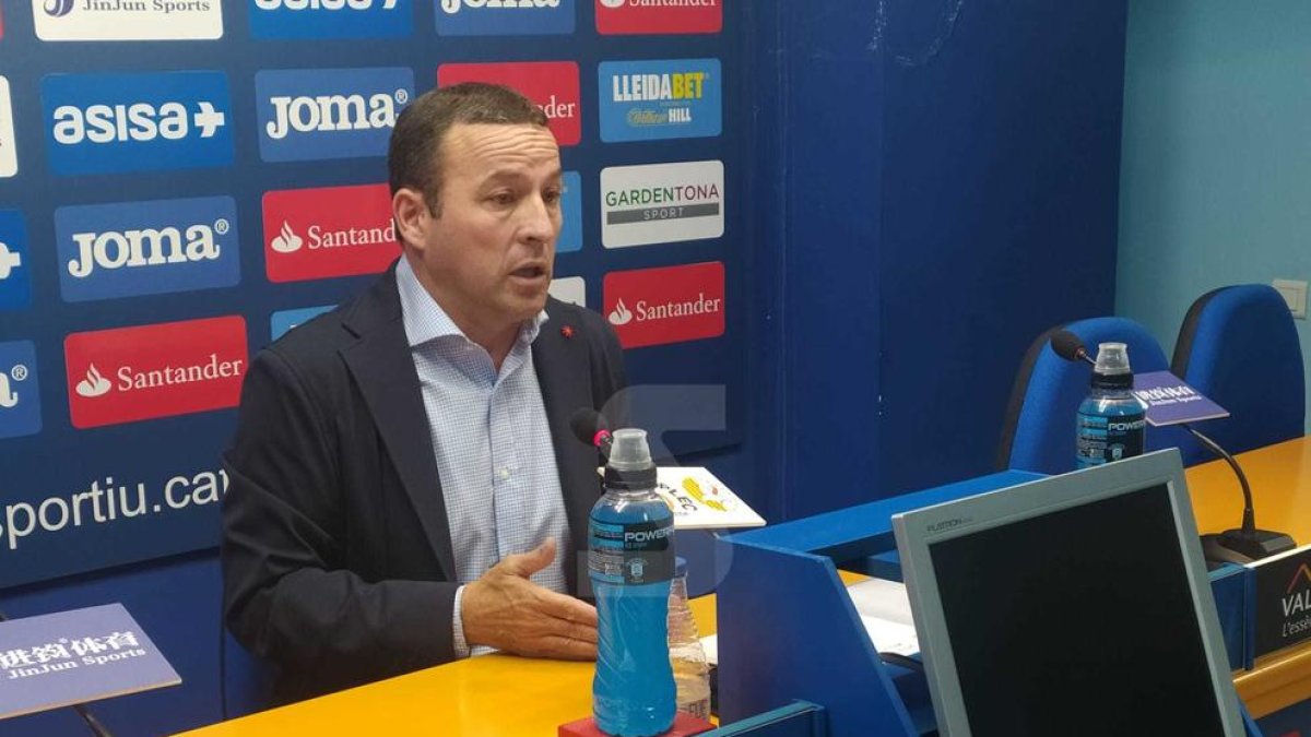 Esteve fa fora Molo i anuncia que no vol seguir com a president del Lleida