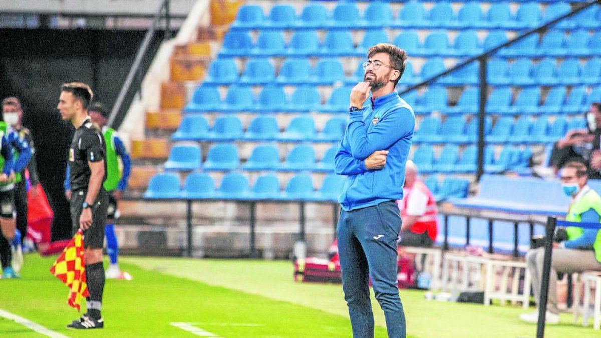 Molo, durante un partido de la pasada temporada, será nuevo entrenador del Águilas.