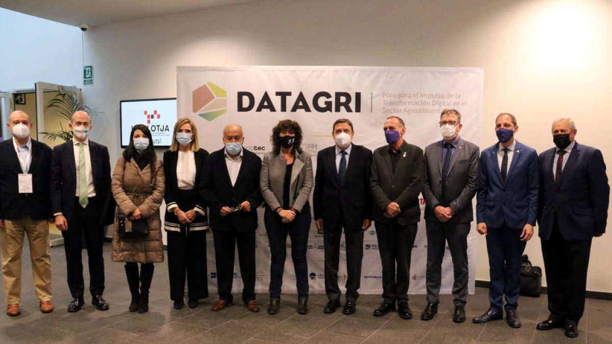 Planas advierte que habrá sanciones si se incumple la nueva Ley de la Cadena Alimenticia