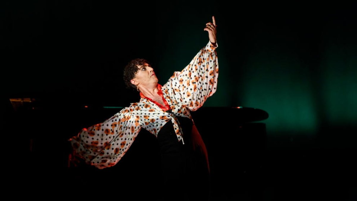 ‘La 2 es Teatro’ estrenará ‘Miguel de Molina al desnudo’.