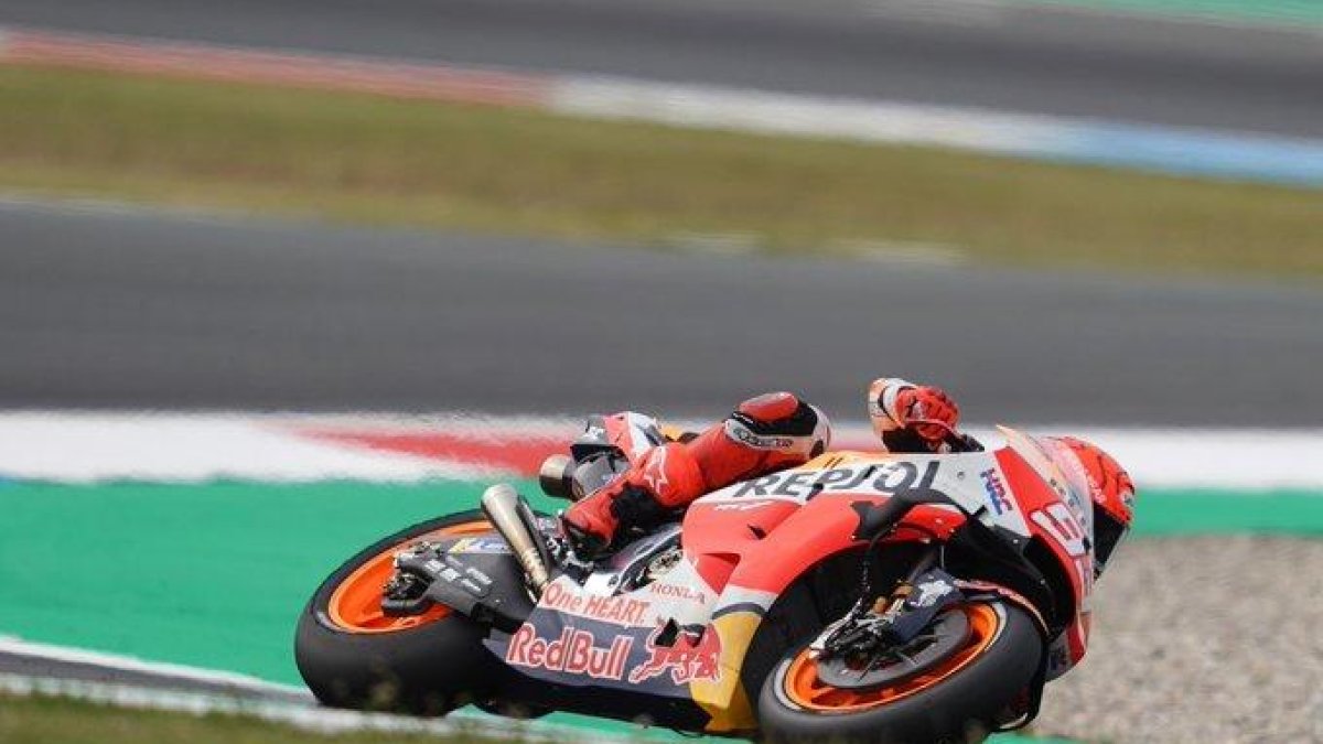 VÍDEO | Así ha estat l'espectacular caiguda de Marc Márquez a Assen