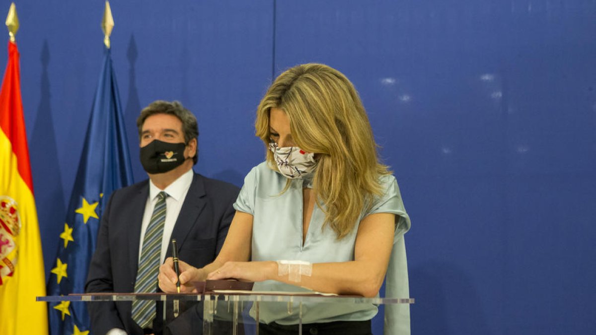 El Consell de Ministres prorroga els ERTO i els ajuts a autònoms, amb un cost de 2.000 milions d'euros per a la Seguretat Social