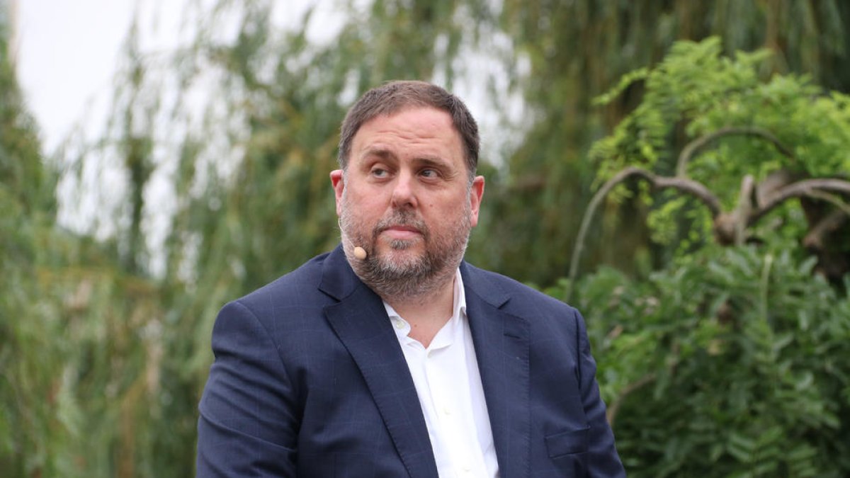 Moncloa ve a Junqueras y a Sànchez “claves” para “restaurar la convivencia” en Catalunya