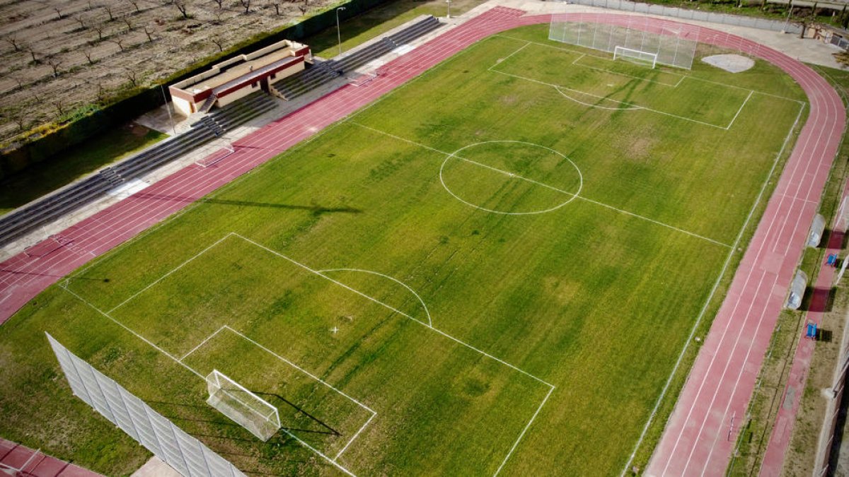 La zona deportiva que incluye las pistas de atletismo.