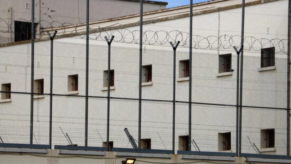 Los dos módulos de la prisión de Ponent aislados por covid pasan a estar confinados