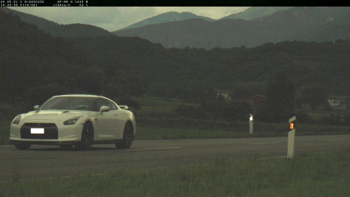 Denunciat un veí d'Andorra per circular a 196 km/h en el Alt Urgell