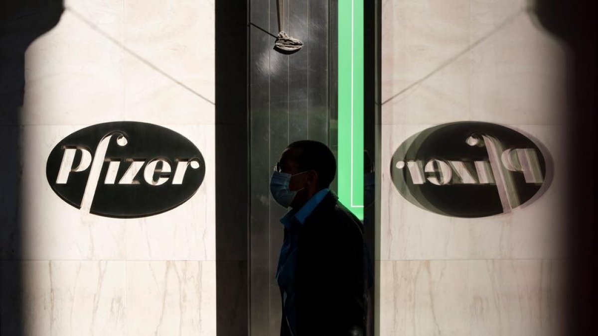 España espera disponer de vacunas gratuitas para 10 millones de personas antes de mayo