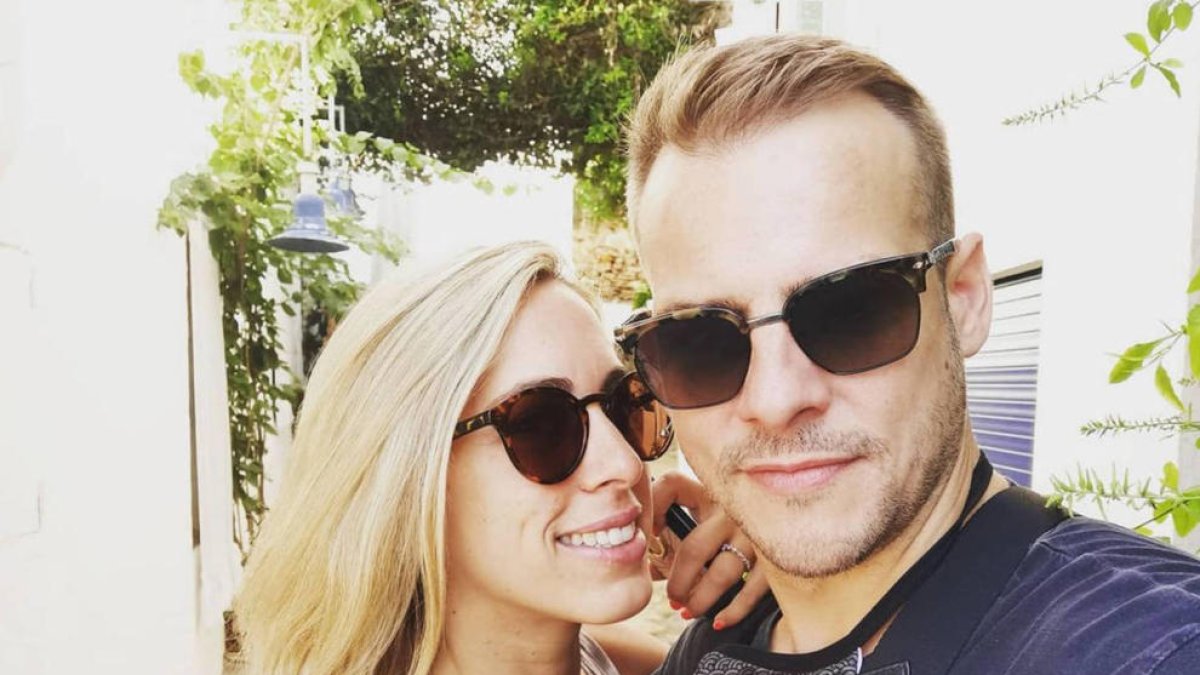 La novia de Àlex Casademunt se enteró de la muerte por las redes sociales