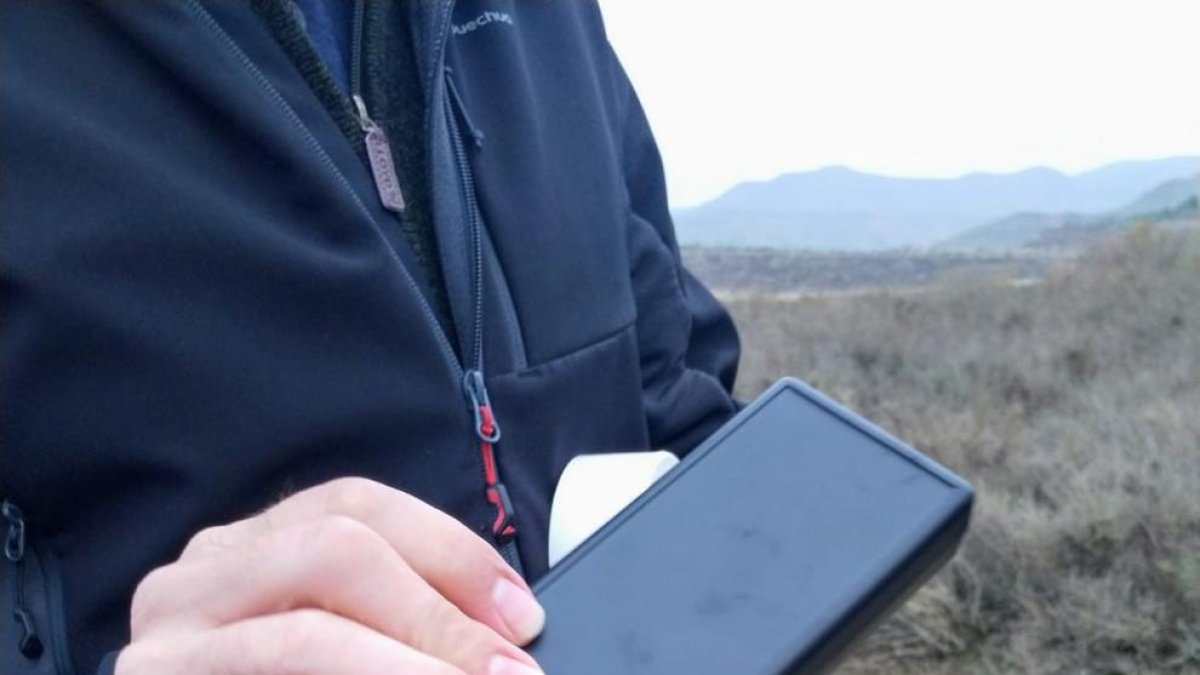 Detall d’un mesurador que s’ha instal·lat a la Granja d’Escarp.