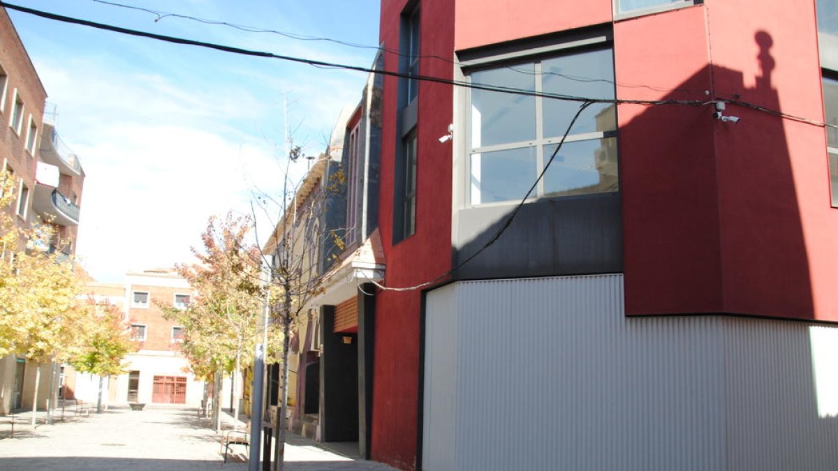 Càmeres instal·lades a l’exterior de L’Amistat.