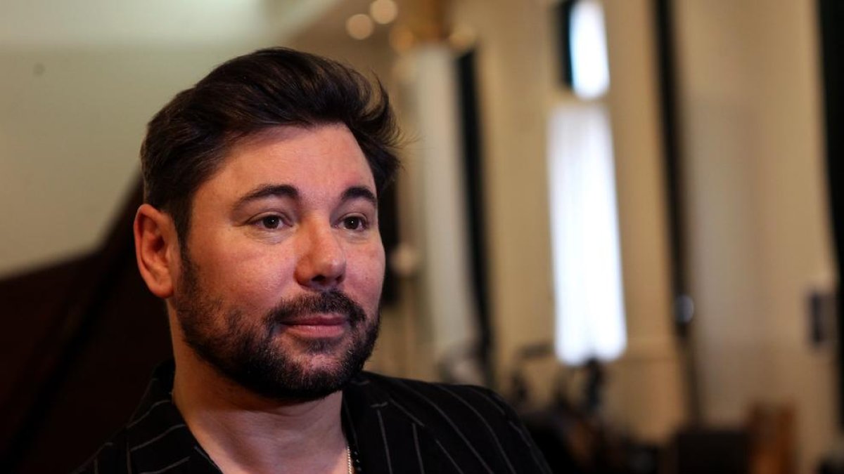 El concert de Miguel Poveda a Barcelona es posposa del maig al desembre