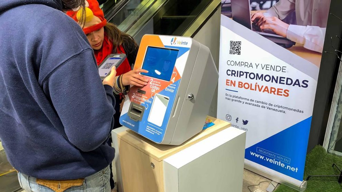 La criptomoneda ether marca un nou rècord i el bitcoin perd força