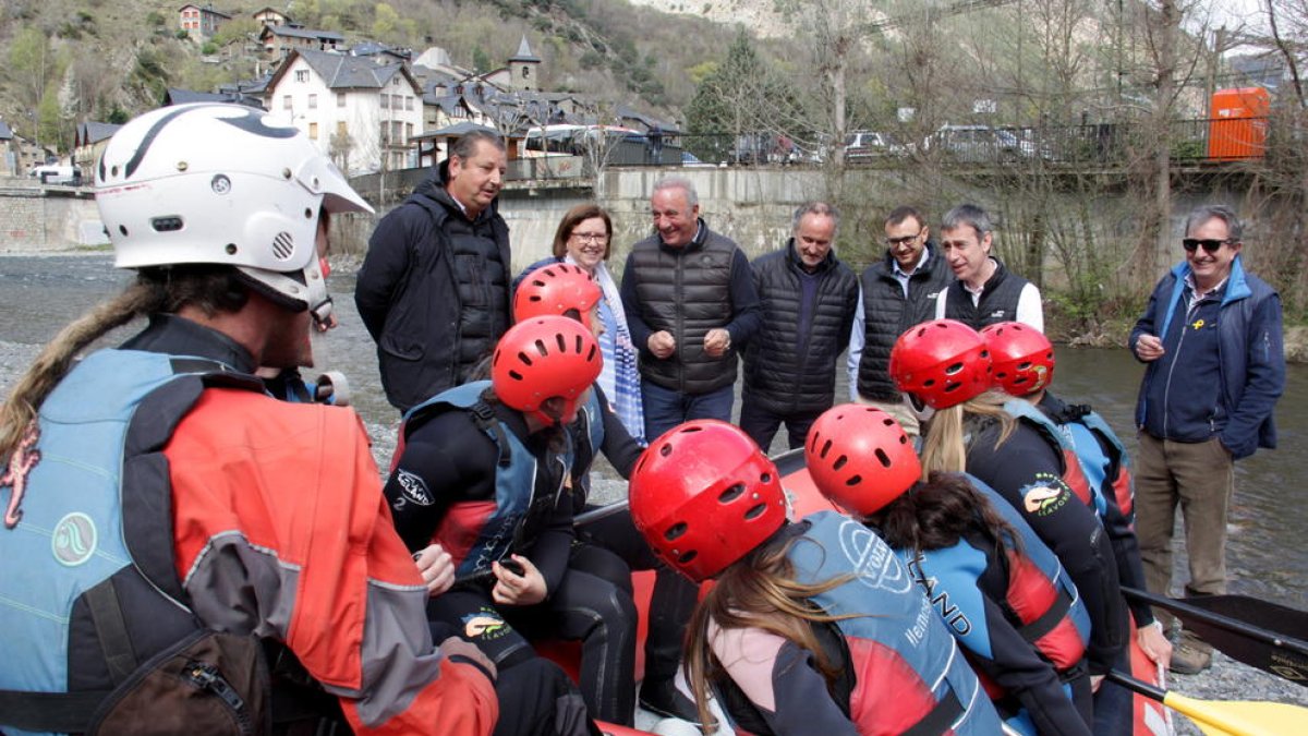 El acto de presentación de la nueva temporada de deportes de aventura ha tenido lugar este martes en Llavorsí.