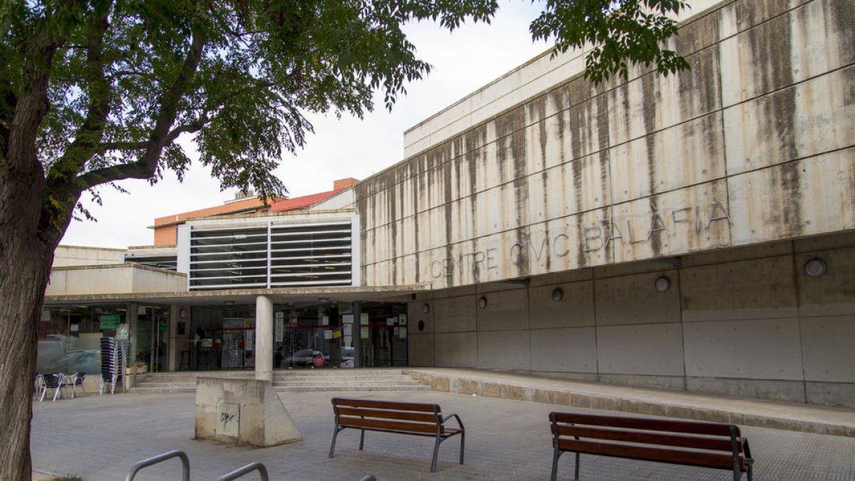 Exterior del centre cívic de Balàfia, que acollirà la prova pilot.
