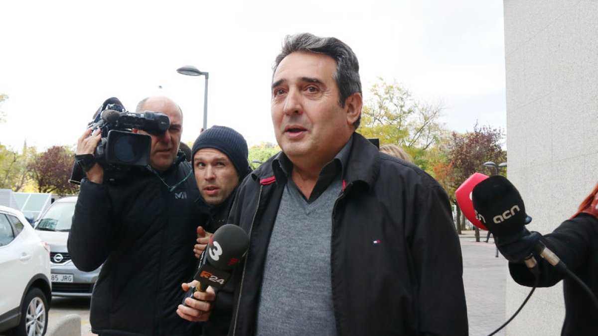 Manuel Bustos, que fue alcalde de Sabadell por el PSC, en una imagen de archivo.