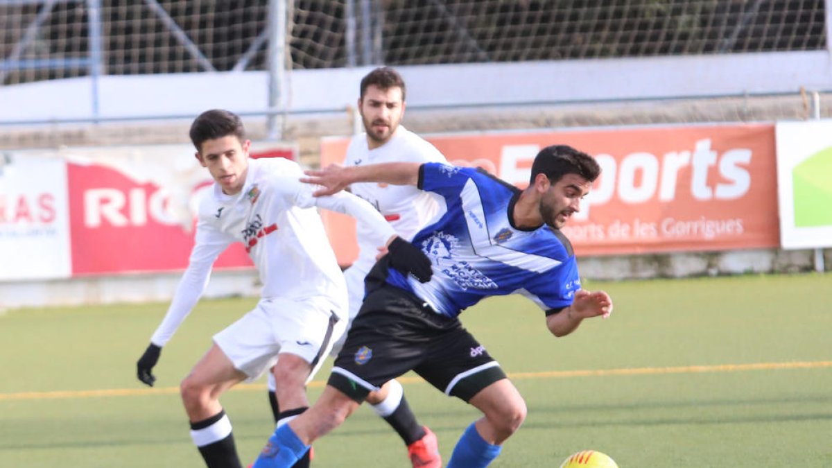 El Borges continua dominant la categoria i va superar amb claredat el Solsona, que és segon.