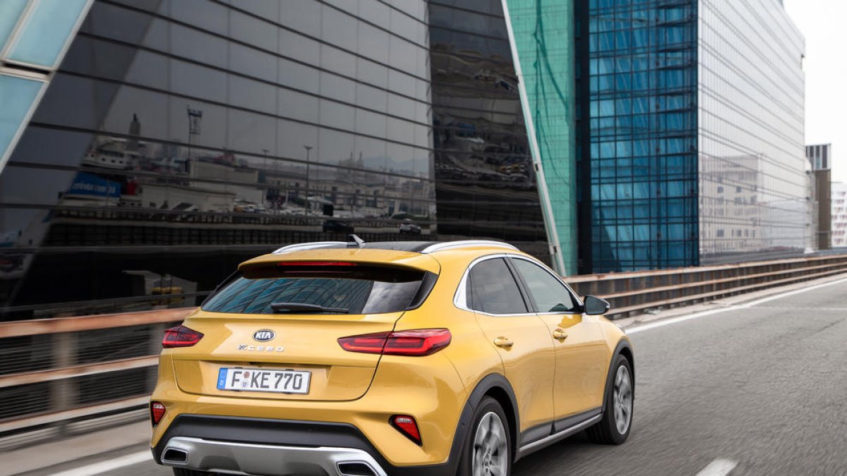 Kia oferirà 11 cotxes elèctrics a finals del 2025 i preveu assolir una quota del 6%