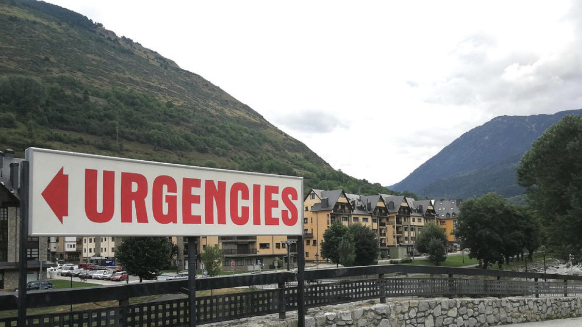 Imatge d’arxiu de l’accés a urgències de l’Espitau de Vielha.