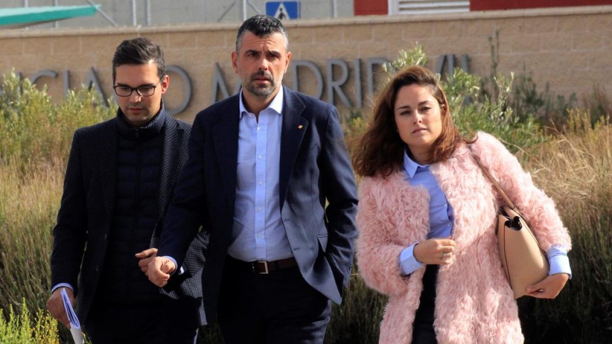 Vila pide a Rajoy medidas para un problema que sólo tiene solución política