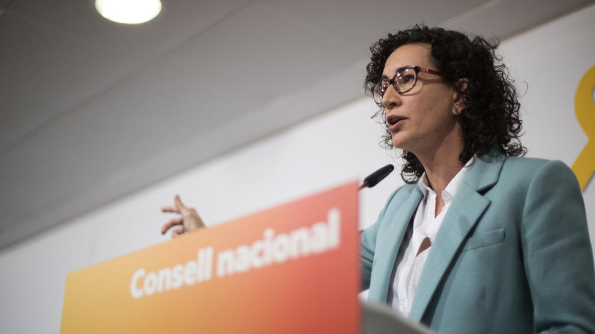 Marta Rovira viaja a Bruselas para reunirse con Carles Puigdemont